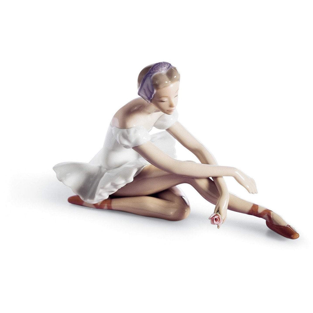 LLADRO Recital Ballet Girl Figurine